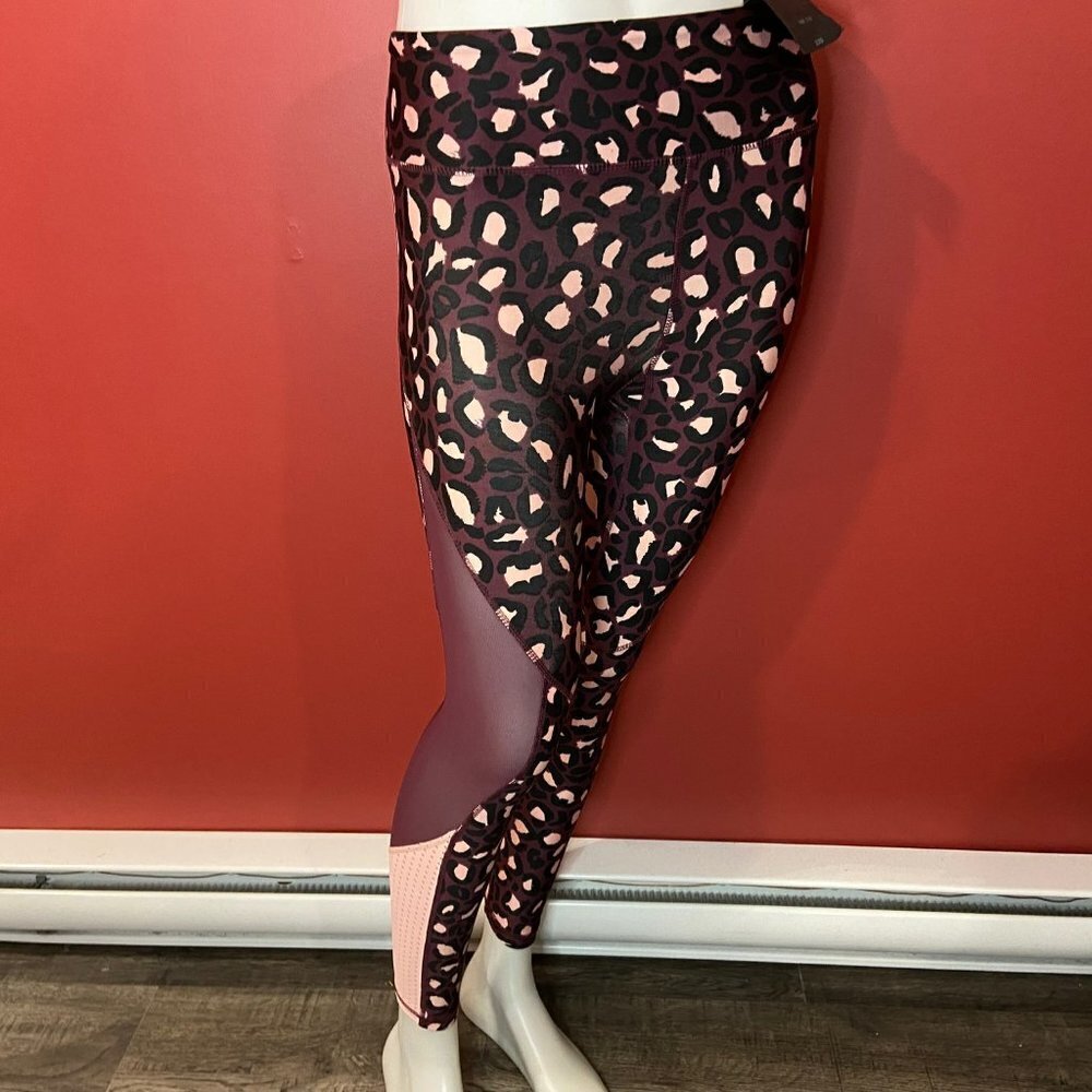 COTTON ON BODY Women's Cranberry Movement Mesh Panelled 7/8 Leggings - XXS - NWT